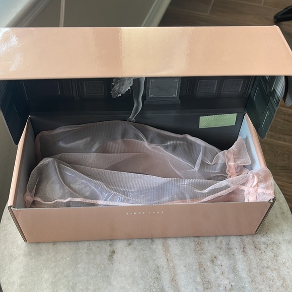 Bloch ballet slippers leather sole - Picture 5 of 7